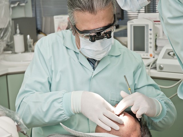 Düzenli Diş İpi Kullanımı Ve Diş Hekimi Kontrolü Ağız Kanseri Riskini Azaltıyor