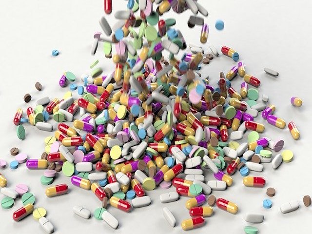 ABD'de İlaçların Aşırı Doz Kullanımından Ölümler Rekor Seviyeye Ulaştı