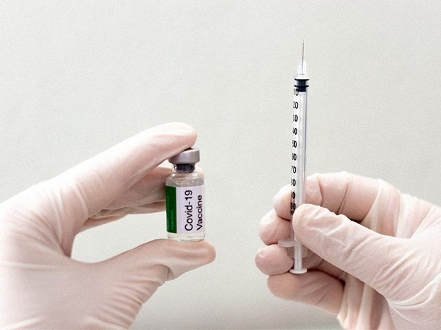 Pfizer BioNTech Ortaklığıyla Geliştirilen 12-15 Yaş Arasında Yüzde Yüz Etkili Aşı