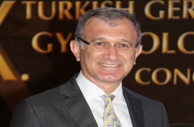 Sağlıkta Fark Yaratanlar: <br>Prof. Dr. Mehmet Cihat Ünlü
