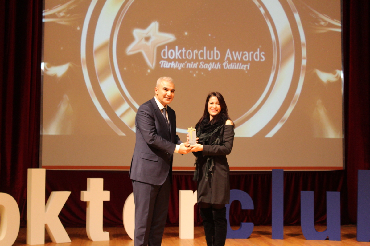 Doktorclub Awards 2018 Kazananı Kansersiz Yaşam Derneği